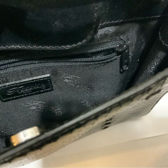 Fossil Snake skin pattern leather clutch - Picture 9 of 10